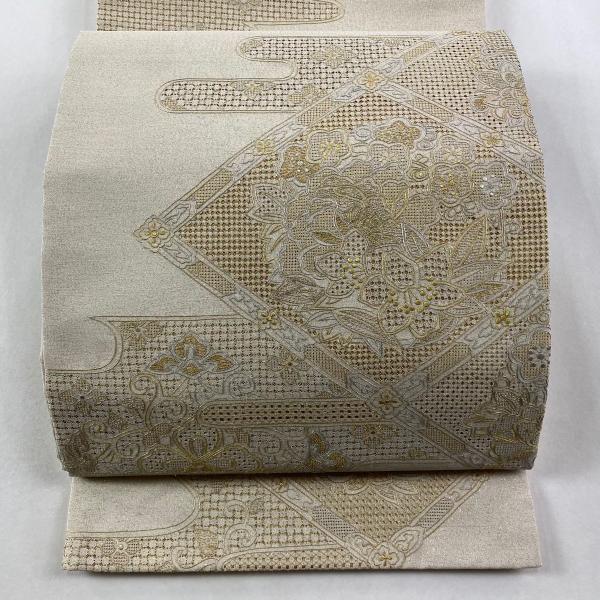 美品 袋帯 逸品 草花 霞 金銀糸 刺繍 ベージュ お太鼓柄 正絹 中古
