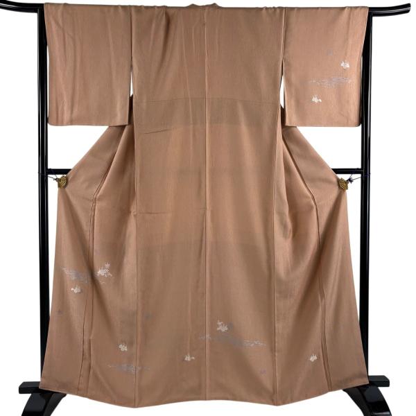美品 付下げ 身丈161.5cm 裄丈66cm M 袷 桐 霞 ピンクベージュ 正絹 秀品 一つ紋 ...