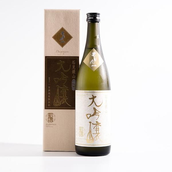 石見銀山 大吟醸 箱入 日本酒 720ml 一宮酒造