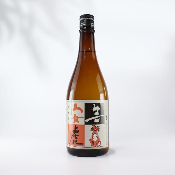 安芸虎 純米 無濾過 日本酒 720ml / 有光酒造場 高知県
