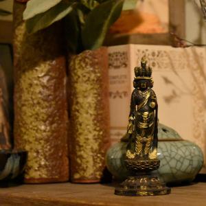 木彫り仏像 柘植【四臂十一面観音菩薩像】 蓮華岩台 立4.0寸 総高26cm