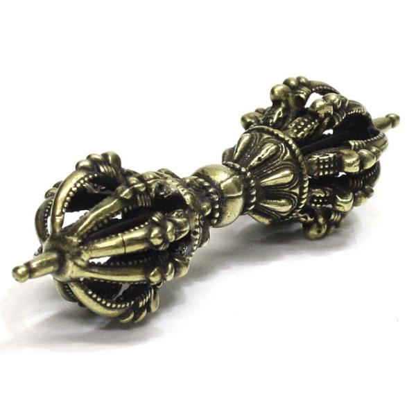 九鈷杵 金剛杵 バジュラ 密教法具 真鍮 長さ約９．２ｃｍ ヴァジュラ ドルジェ 仏具 五鈷杵 法器...