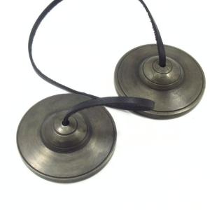 クリスタルチューナー 4096Hz 日本製 ヒマラヤ水晶ポイント ポーチ