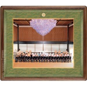 叙勲・褒章記念 写真額 半切 本紫檀材 木地色 : 掛け軸・絵画の専門店