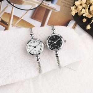 ブレスレット　６ヶ月保証付き　腕時計  レディース