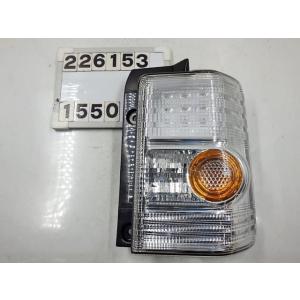 ☆5785ダイハツ ムーヴコンテ L575S テールランプ右
