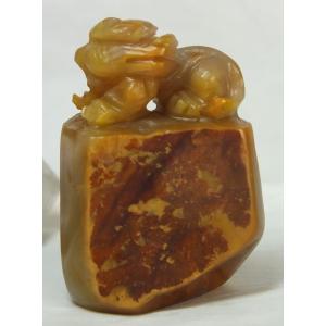 和田羊脂白玉（ホータンようしはくぎょく）原石（76mm） : 龍香堂