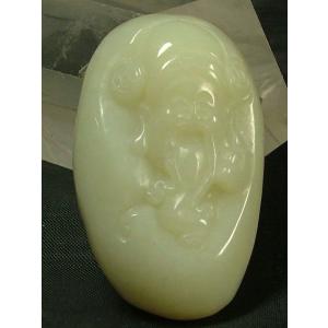 和田羊脂白玉（ホータンようしはくぎょく）原石（76mm） : 龍香堂