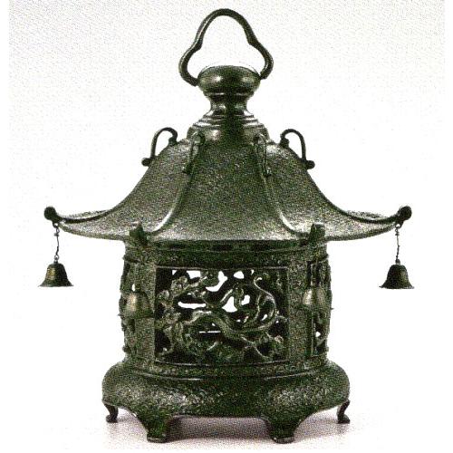 庭置物　丸型竜灯篭　銅製　幅26.5¢×高さ30cm　クサリ付　t59-13