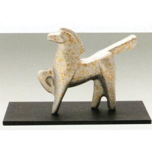 2026年度干支（馬・午・うま）の置物 仁（じん）（紙箱・紙製敷板付