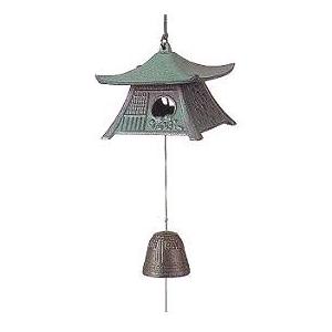 田舎屋風鈴　鉄製　青銅色　かざり：W100×D100×H80mm　鈴：¢45※H45mm