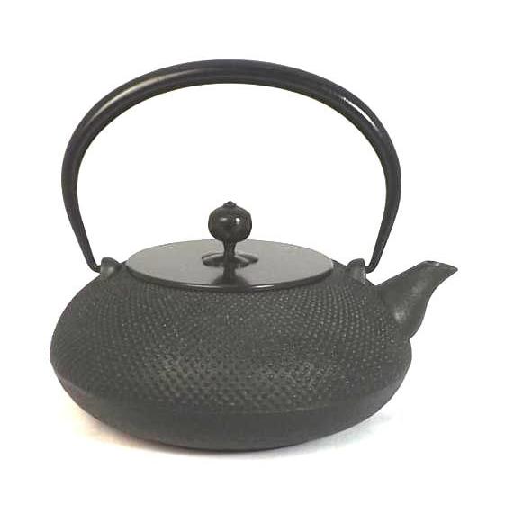 南部鉄瓶　鉄器　平丸アラレ　黒　銅蓋　1.2L　200VIH対応