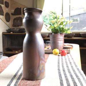 【毎週水曜日はカップをプレゼント】金山がおいしい水(くびれ)/金山焼　ウォーターポット　水ボトル　おいしい水　水ポット　ギフト　プレゼント　の日