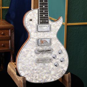 並行輸入品】 Musiclily 11穴 HSSストラト配線済みピックガード搭載