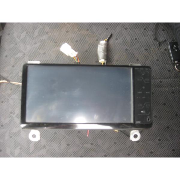 ヴィッツ　SCP90　トヨタ純正HDDナビゲーション【NHZT-W58】中古品！　2067722  ...