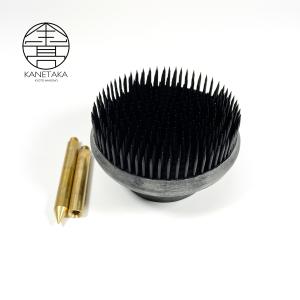 金高刃物老舗 剣山 V型オリジナル丸型足付 9号