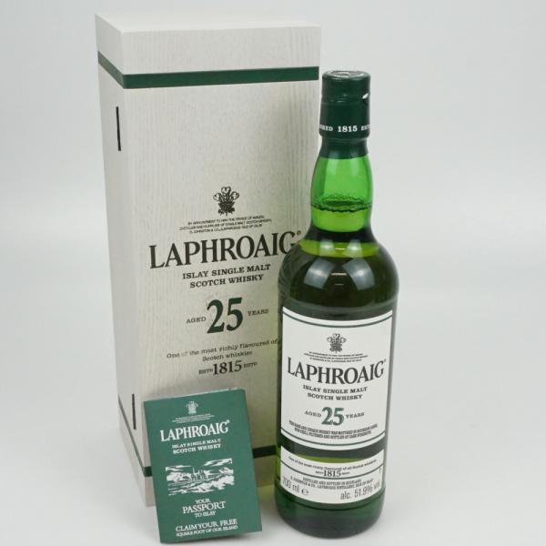 LAPHROAIG 25年　ラフロイグ　シングルモルト　アルコール度数51.9度　容量700ml　酒...