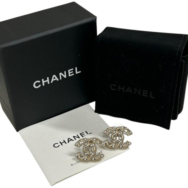 CHANEL シャネル C21/P ココマークピアス レディース アクセサリー シルバー系 パール【...