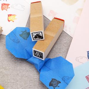 【 お正月　はんこ　スタンプ　スタンプパッド　エンボスパウダー　まとめ 】 セリアのエンボスパウダーと多目的スタンプパッド | ほっぺの「消しゴムはんこDEアートな気分」