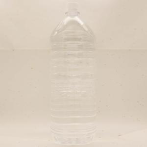 伊藤園 ラベルレス 磨かれて、澄みきった日本の水2L×8本｜karisomesh