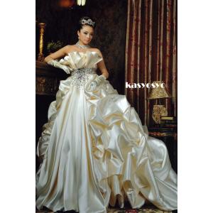 スーパーロングトレーンウエディングドレス YM689 : KASYOSYOドレス