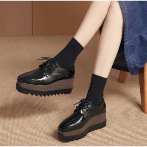 プラットフォームシューズ 厚底 ローファー レースアップ エナメル
