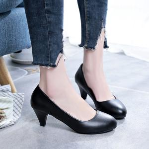 パンプス 靴 レディース ローヒール ミドルヒ...の詳細画像4