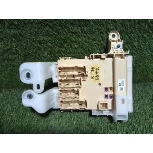 レクサス NX DBA-AGZ15 ヒューズボックス 8AR-FTS 085  美品 低走行 室内 ...