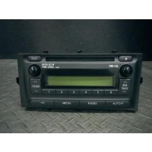 トヨタ 純正 DEH-8138ZT CDデッキ プレーヤー オーディオ 2DIN USB AUX