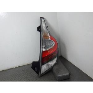 M*9様 トヨタアクア NHP10 純正 右テールランプ 良品 トヨタ アクア NHP10 後期 純正 右 テール ランプ : 株式