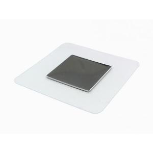 マグネット補助プレート 粘着シートタイプ 7.8×7.8cm (100円ショップ 100円均一 100均一 100均)