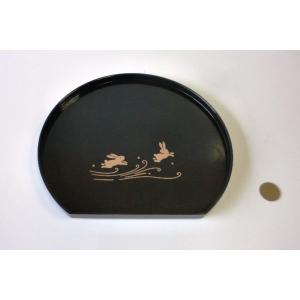 半月盆 波うさぎ 22.5×20.2cm (1...の詳細画像1