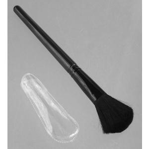 チークブラシ 18.5cm カバー付 (100...の詳細画像3