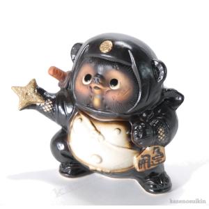忍者狸 青 5号 （手裏剣） （信楽焼・たぬき・オブジェ・置物・忍者