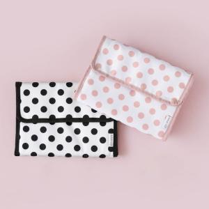 ママの欲しいがつまった 母子手帳ケース マルチ...の詳細画像1