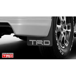 ハイエース　200系 全車用 ＴＲＤ マッドフラップ (ブラック)　品番： MS328-26002　前後4枚セット (TRD PERFORMANCE PARTS 正規品)｜kazoon