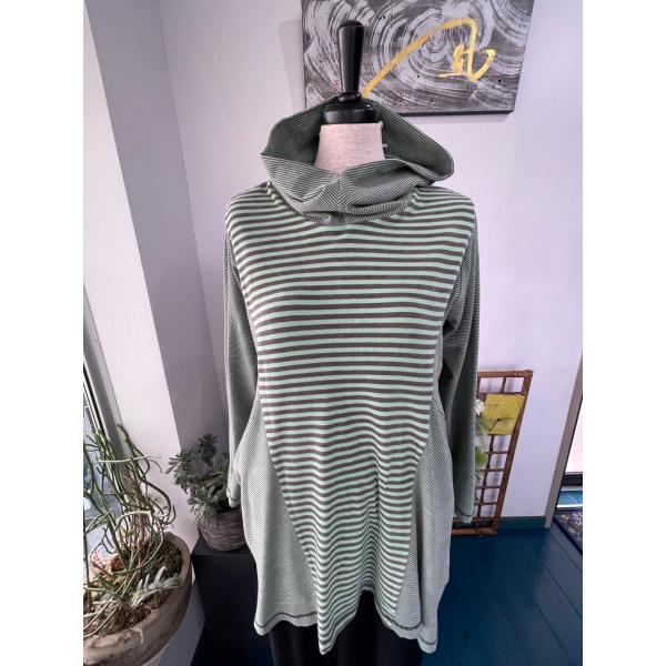 センソユニコ　キューブキューブ　センソ　中古　リサイクル　レディース　カットソー　ボーダー　美品　