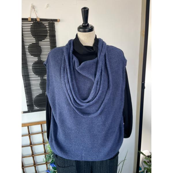 センソユニコ　イオコムイオ　センソ　中古　レディース　トップス　ニット　ベスト　美品　希少品　新古品...