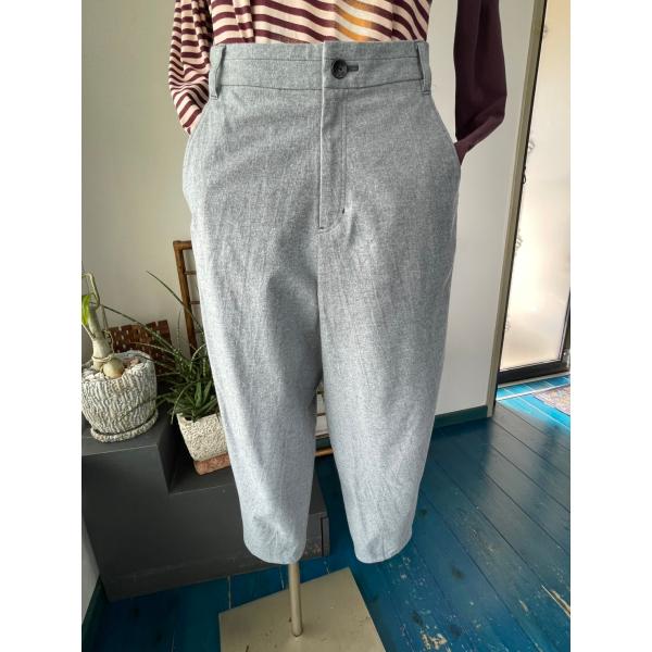 センソユニコ　イム　中古　センソ　ボトムス　パンツ　ライトグレー　美品　