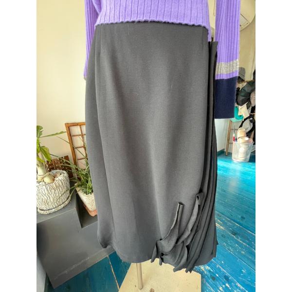 センソユニコ　萌　センソ　中古　レディース　ボトムス　スカート　黒　人気ブランド　美品