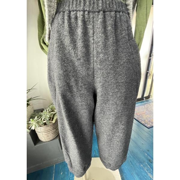 センソユニコ　慈雨　センソ　中古　リサイクル　レディース　ボトムス　パンツ　濃グレー　人気ブランド　...