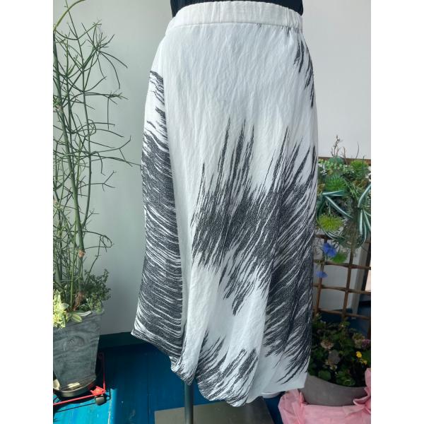 センソユニコ　芽風　センソ　中古　リサイクル　レディース　ボトムス　スカート　ウエストゴム　個性　美...