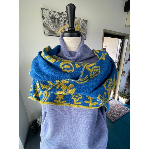 センソユニコ　キューブキューブ　センソ　レディース　雑貨　ストール　三角　花柄　美品