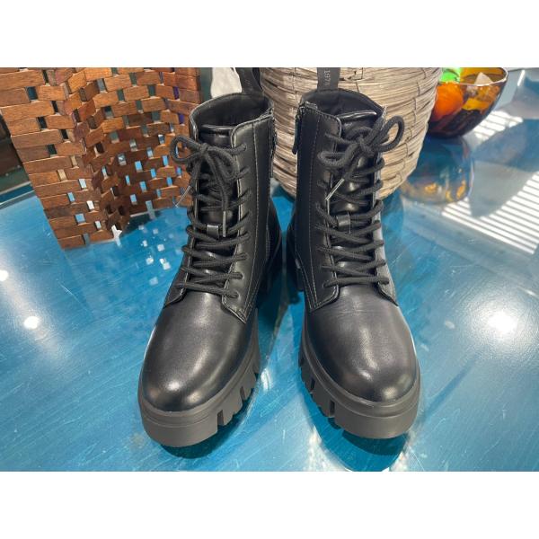 bussola　ブソラ　中古　リサイクル　靴　シューズ　ショートブーツ　レースアップ　23.0cm　...