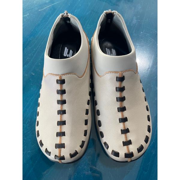 センソユニコ　t.b　センソ　中古　リサイクル　靴　革　ステッチ　23.5cm　美品