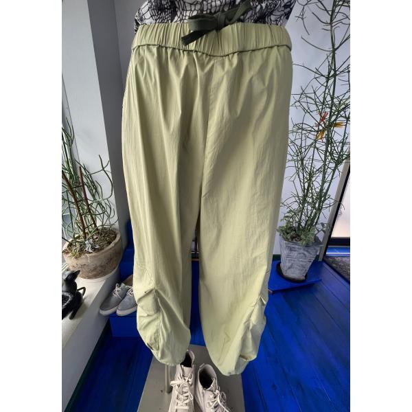 センソユニコ　イム　中古　センソ　ボトムス　パンツ　カーゴ風　黄緑　美品　