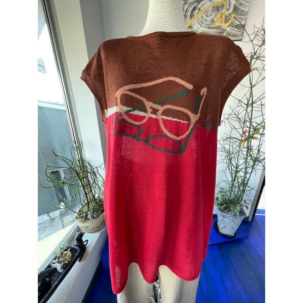 コムト　noriko araki　レディース　トップス　ニット　チュニック　茶×赤　メガネ柄　美品　