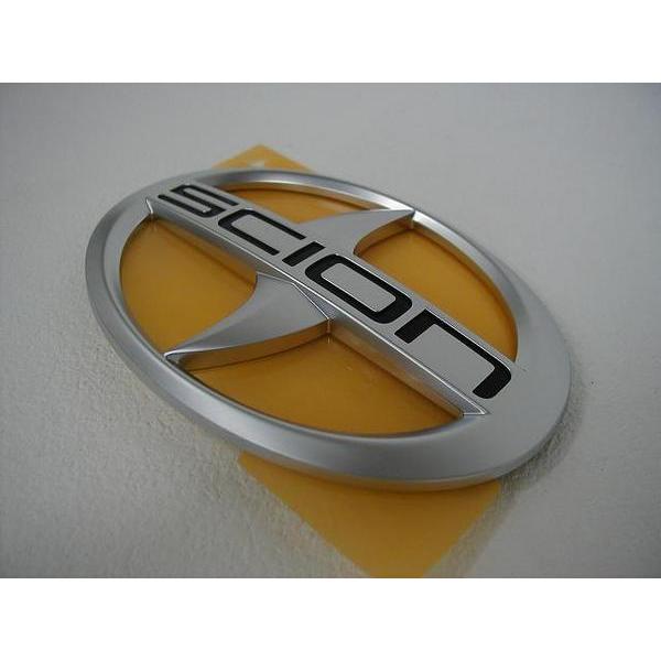 150系ルミオン等に　サイオン純正　マッドシルバーエンブレム ［SCIONマーク・120mm×80m...