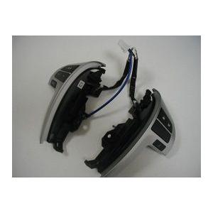 トヨタ純正　ステアリングスイッチ左右 [4本スポーク用]　ノア 70系後期