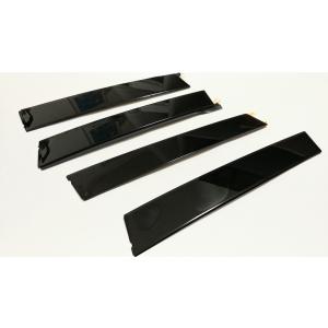 トヨタ純正　センターピラーガーニッシュ (艶有り・ピアノブラック)　ＲＡＶ４ AXAN64 RAV4